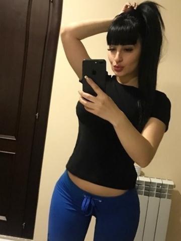 Проститутка Адель